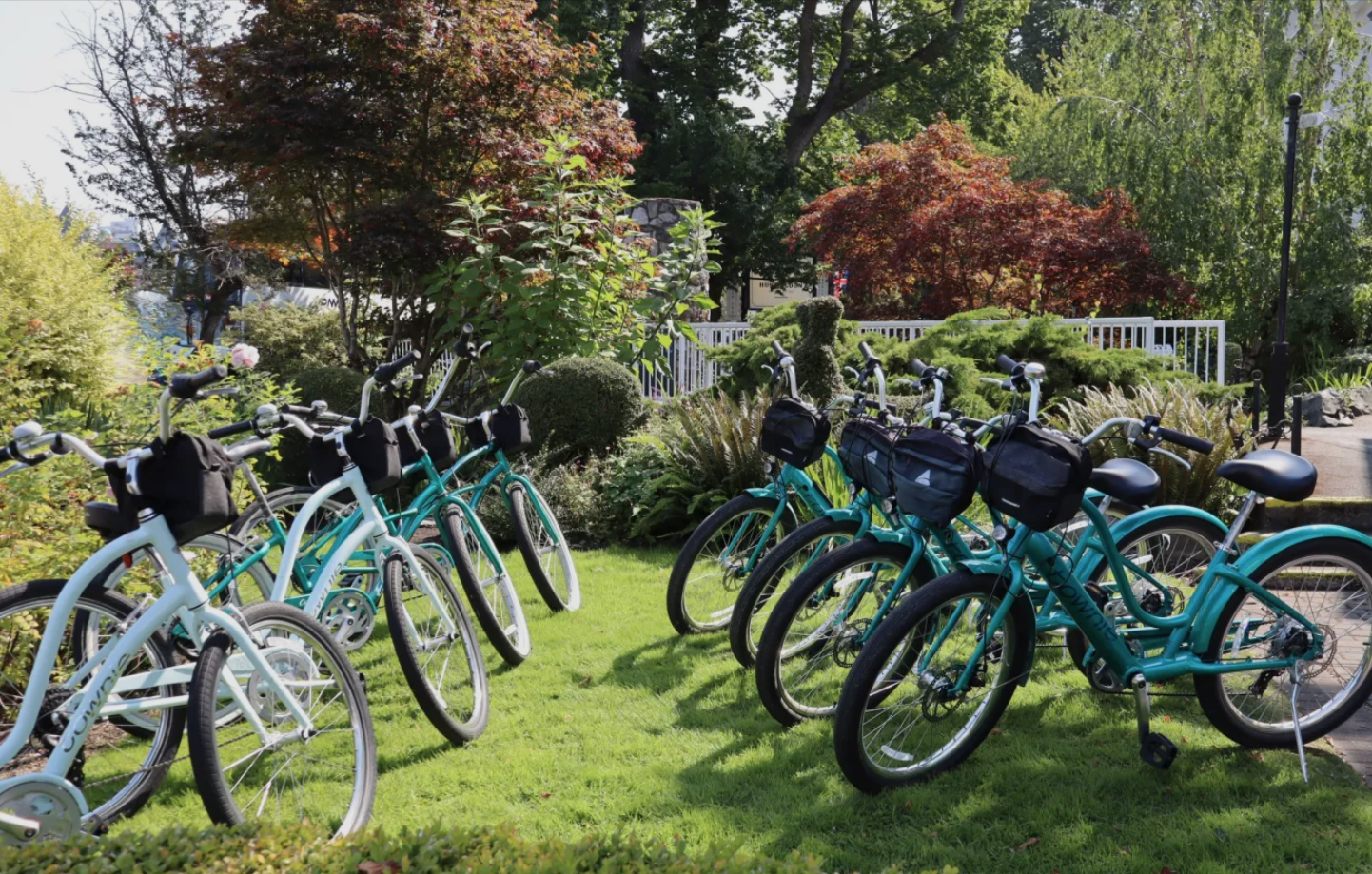 getting to The Butchart Gardens by bike