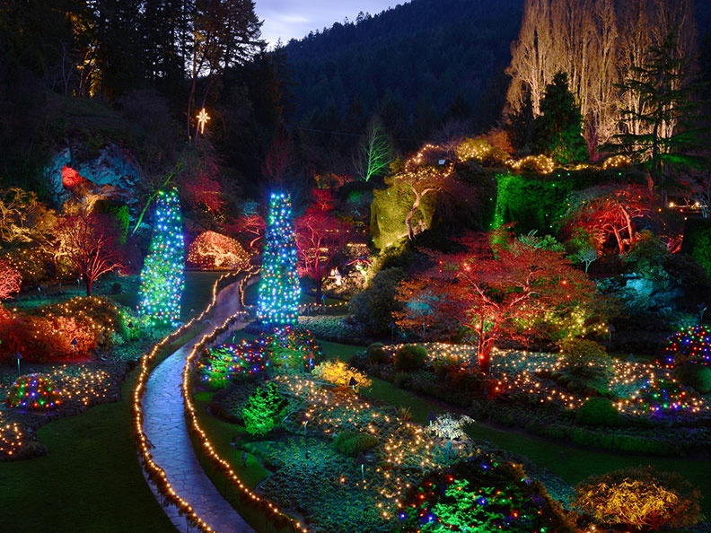 The Butchart Gardens Holiday Lights Tour & Victoria BC Hotel Package