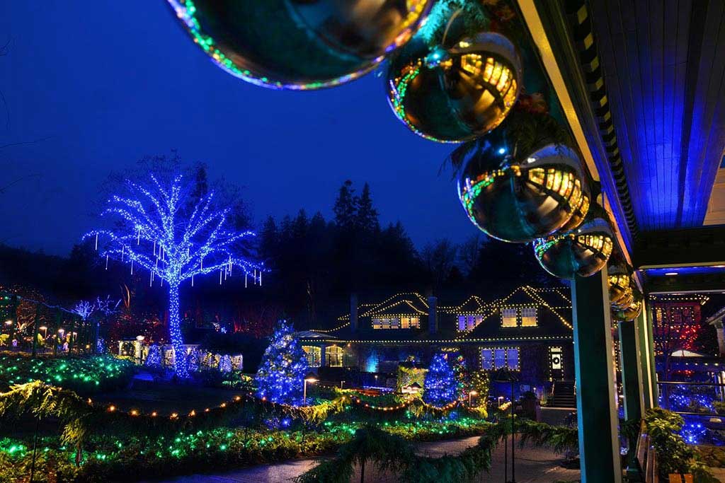 Sparkling lights frame The Dining Room. Credit: The Butchart Gardens