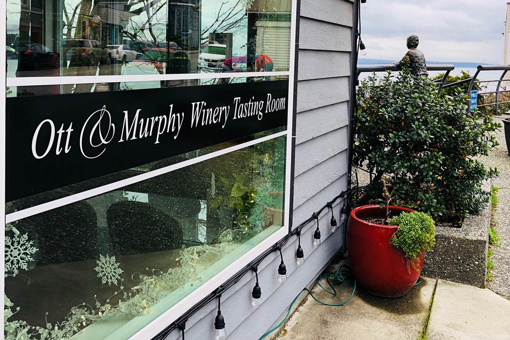 Sip on fabulous vintages while watching for whales at the popular Ott & Murphy Tasting Room. Credit: Scott Meis 