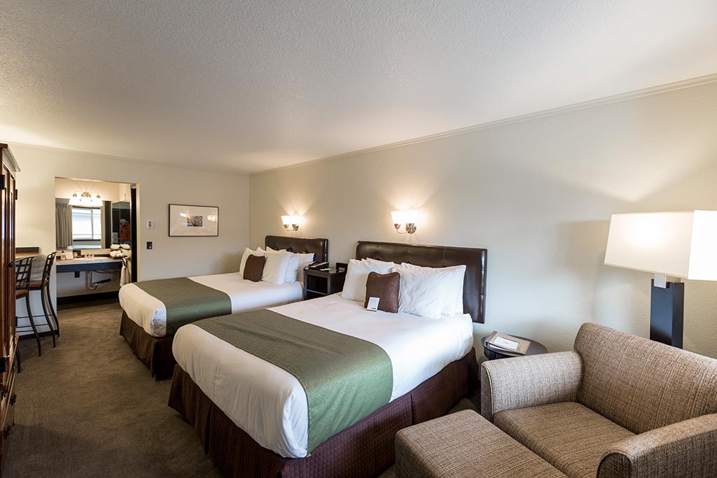 Earthbox Inn's bright, airy rooms are the perfect place to relax. Credit: Earthbox Inn & Spa