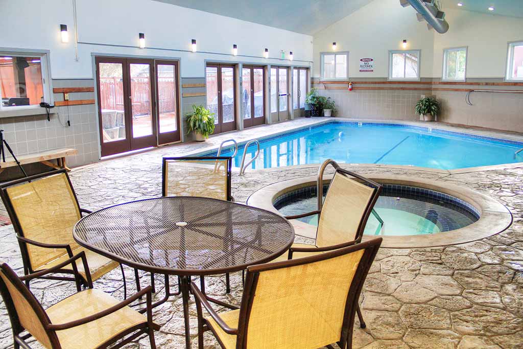 Nothing is better than a dip in a pool on a summer day. Credit: Earthbox Inn and Spa