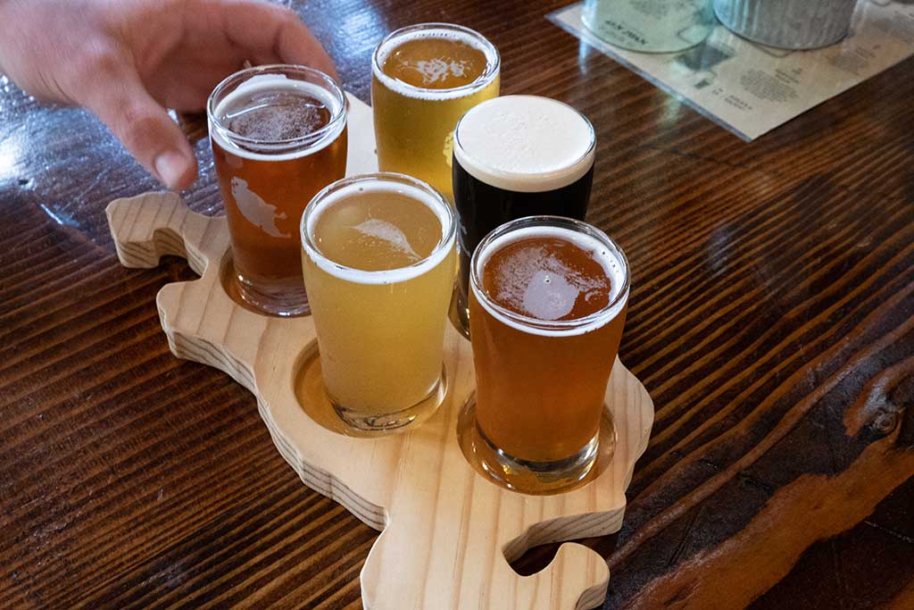 Sample a refreshing flight of brews at San Juan Island Brewing Co. Credit: Melissa Sitrin