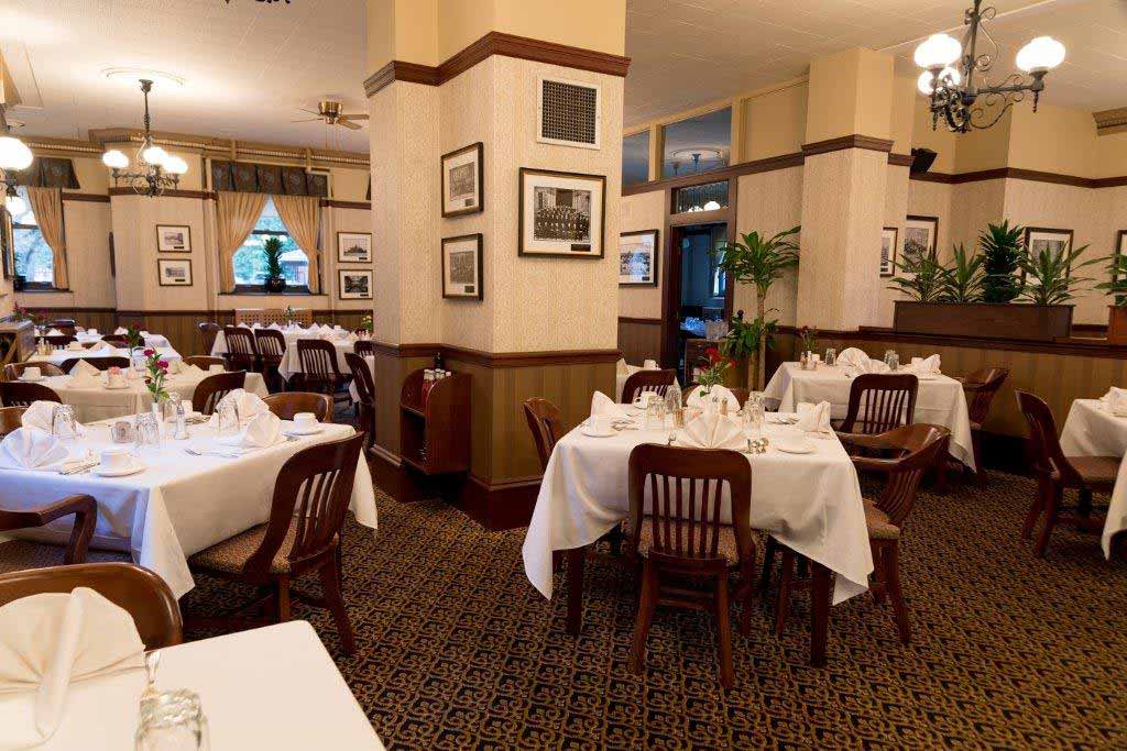 The Parliamentary Dining Room is a calm, oasis for casual dining. Credit: The Legislative Assembly of British Columbia