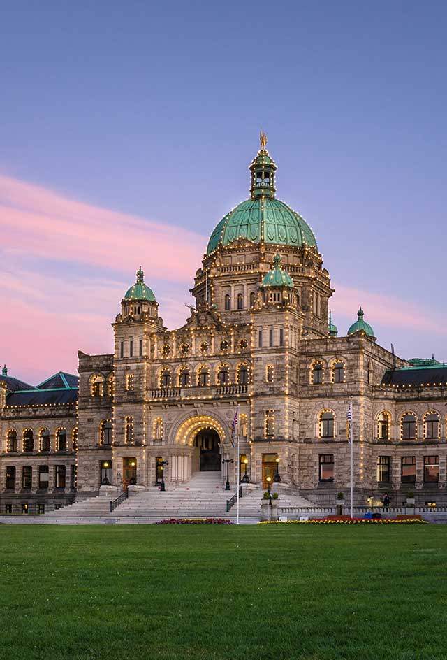 Seattle Overnight With Victoria Day Trip