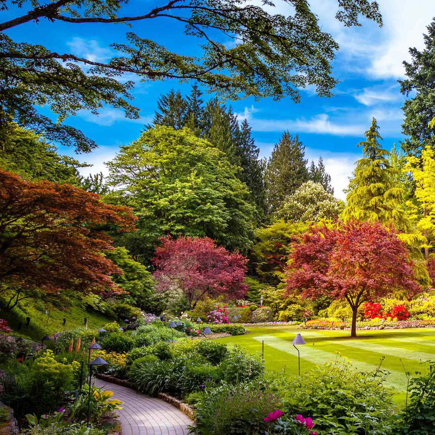 Seattle To Victoria Overnight & Butchart Gardens Tour Clipper Vacations
