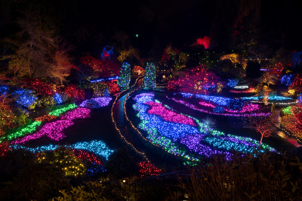 Seattle To Victoria Overnight & Butchart Gardens Christmas Lights Tour